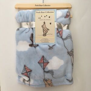 Baby Blanket Lightweight Winnie the Pooh Flying Kites NEW | Pooh Bear Collection